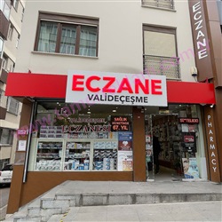 Eczane Cephe Tabelası, Valideçeşme Eczanesi