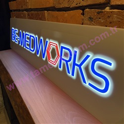 Be-Medworks Işıklı Doktor Tabelası