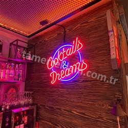 Cocktails & Dreams Led Neon İç Mekan Tabela
