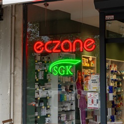 134 cm Eczane ve 70 cm SGK LED Vitrin Tabelası